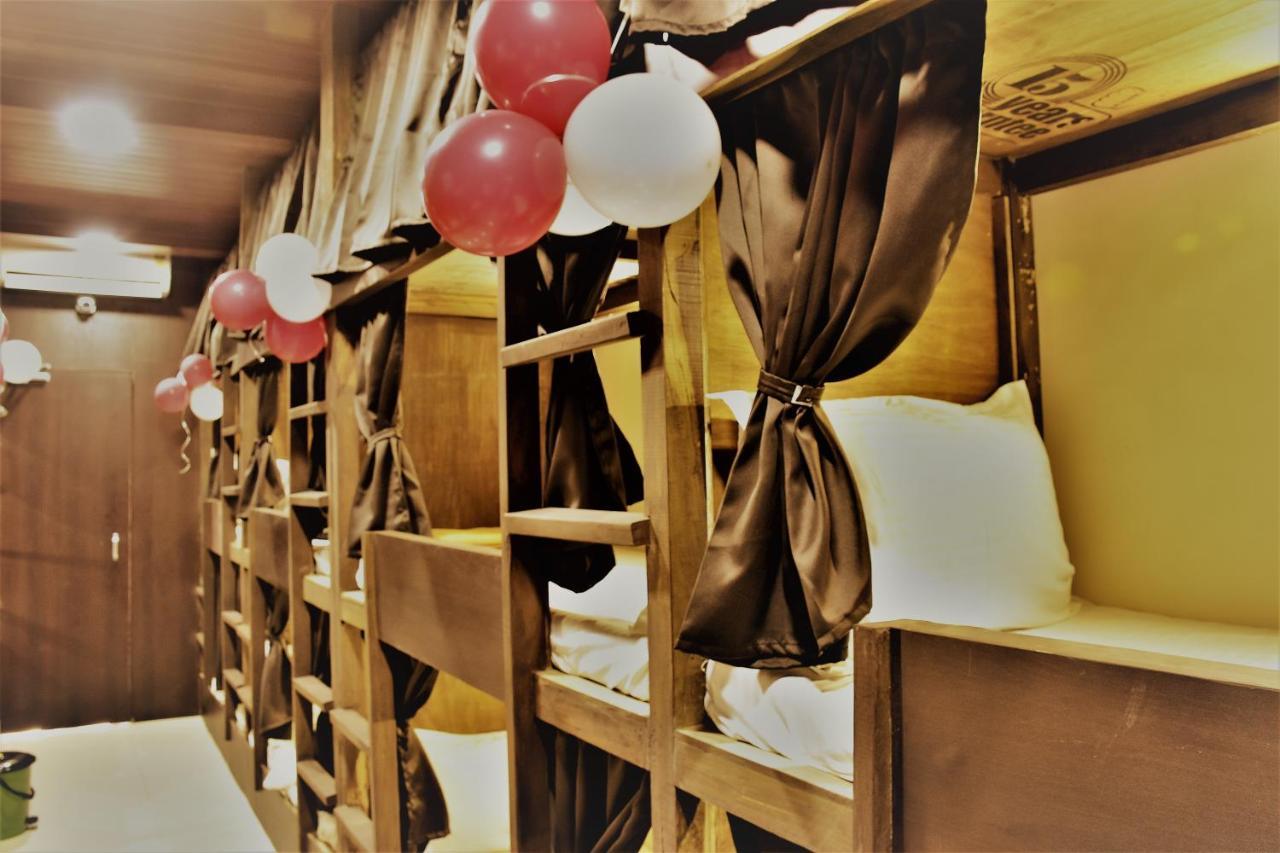 Asra Dormitory For Male And Female Bombay Extérieur photo