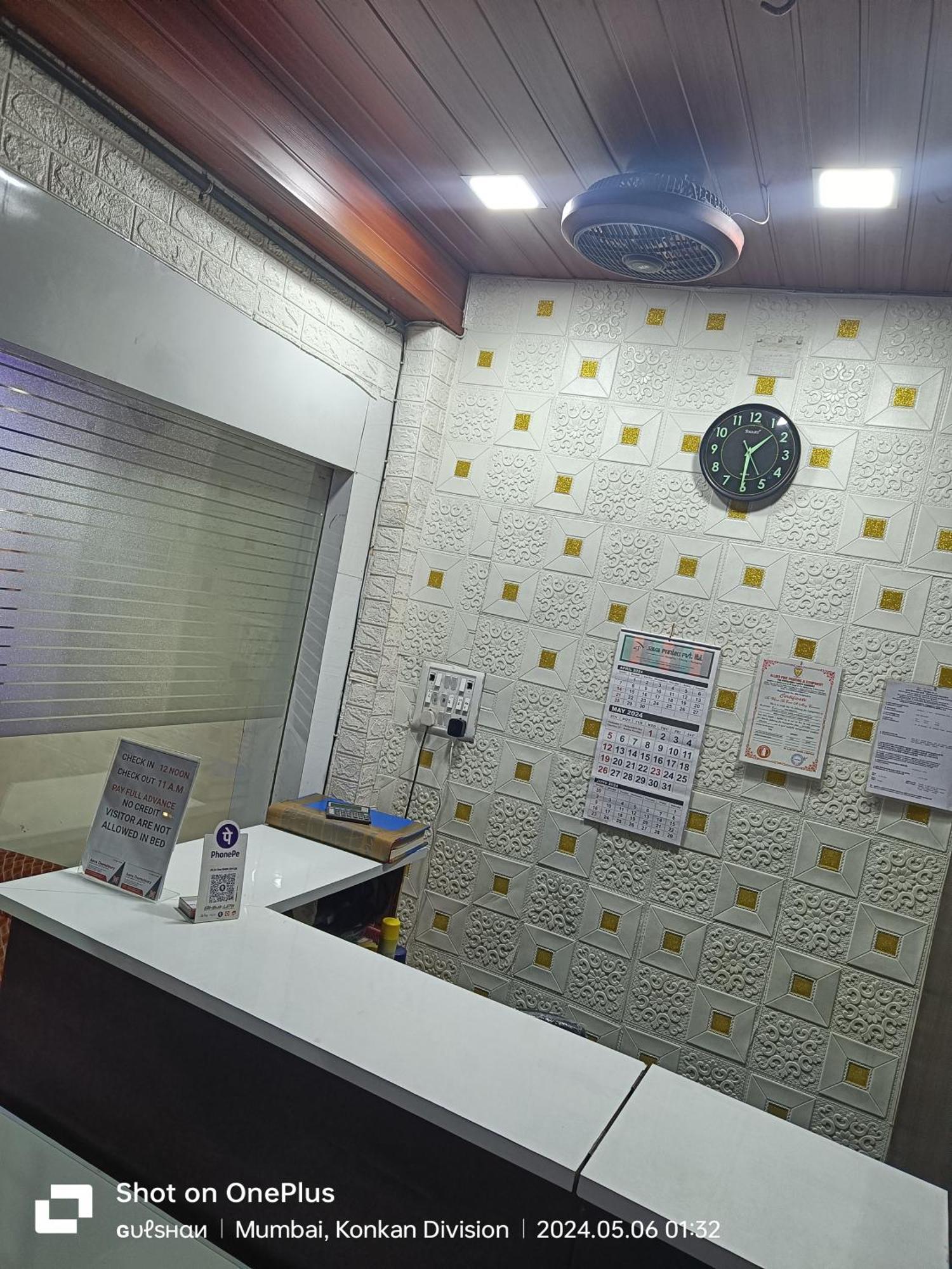 Asra Dormitory For Male And Female Bombay Extérieur photo