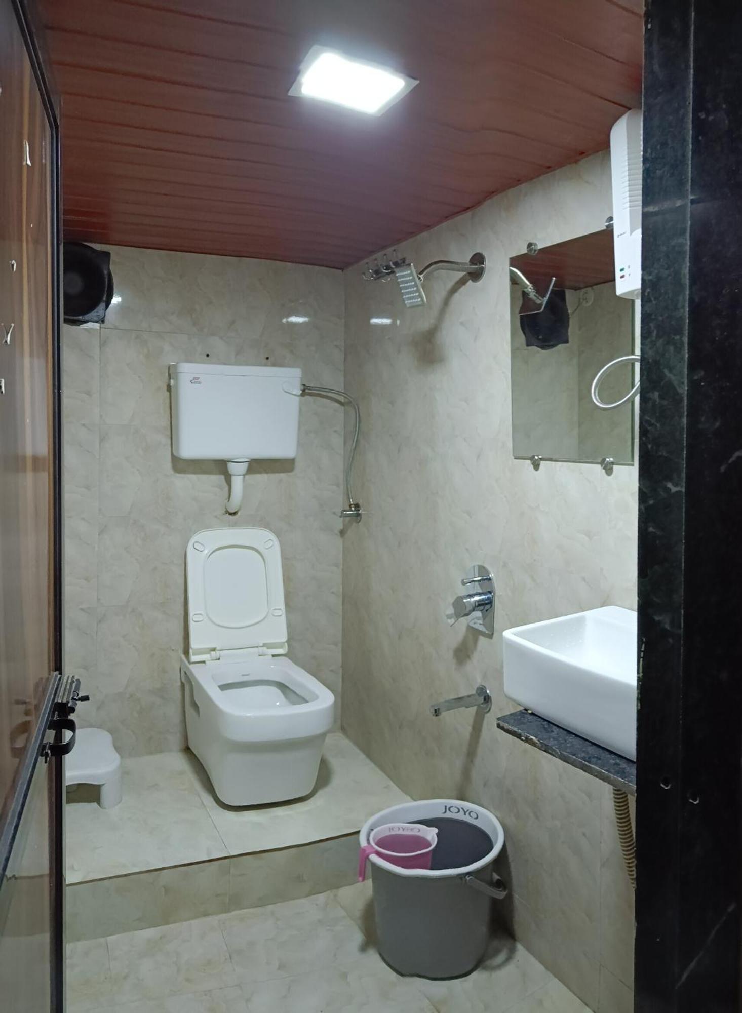 Asra Dormitory For Male And Female Bombay Extérieur photo