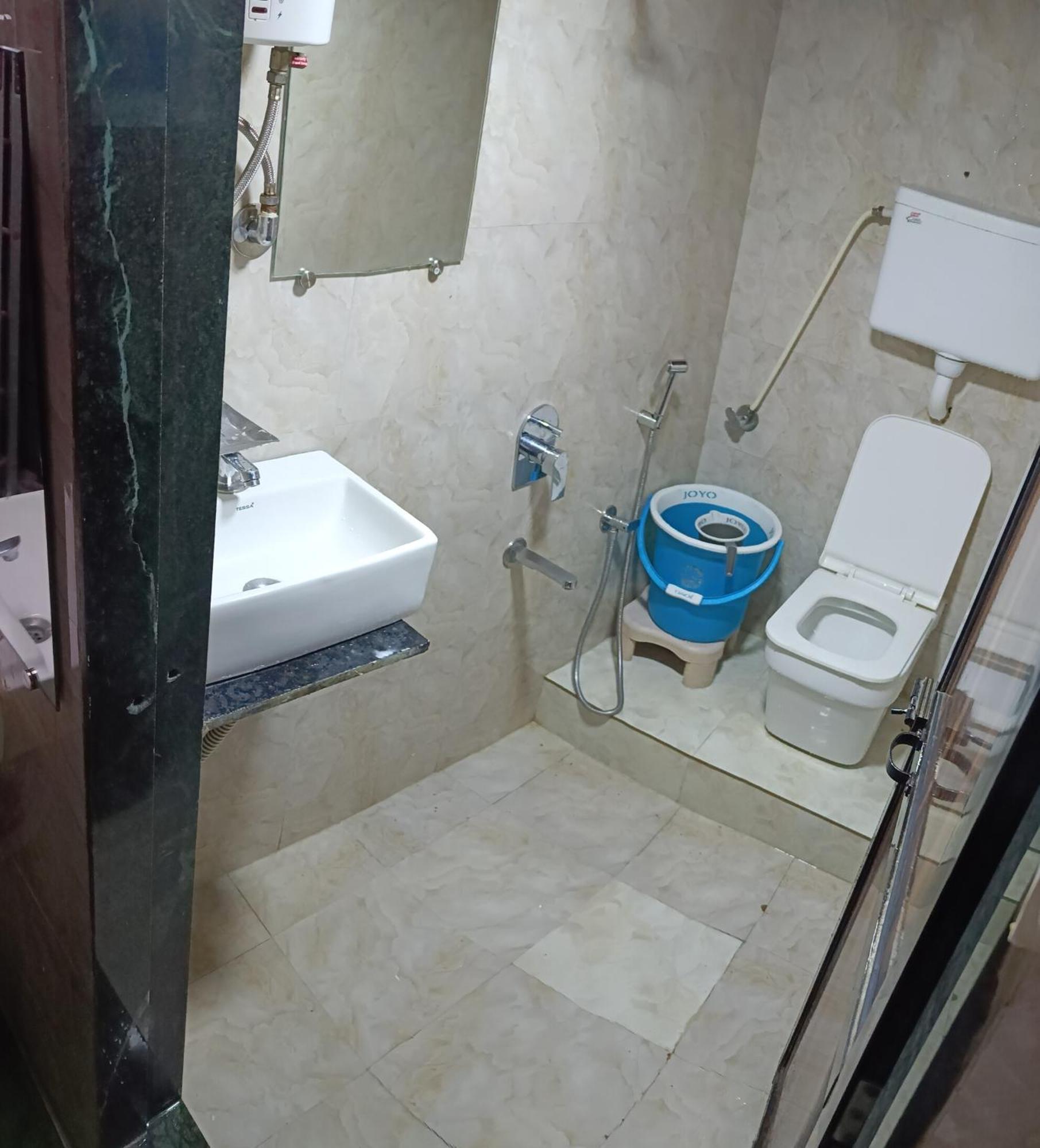 Asra Dormitory For Male And Female Bombay Extérieur photo
