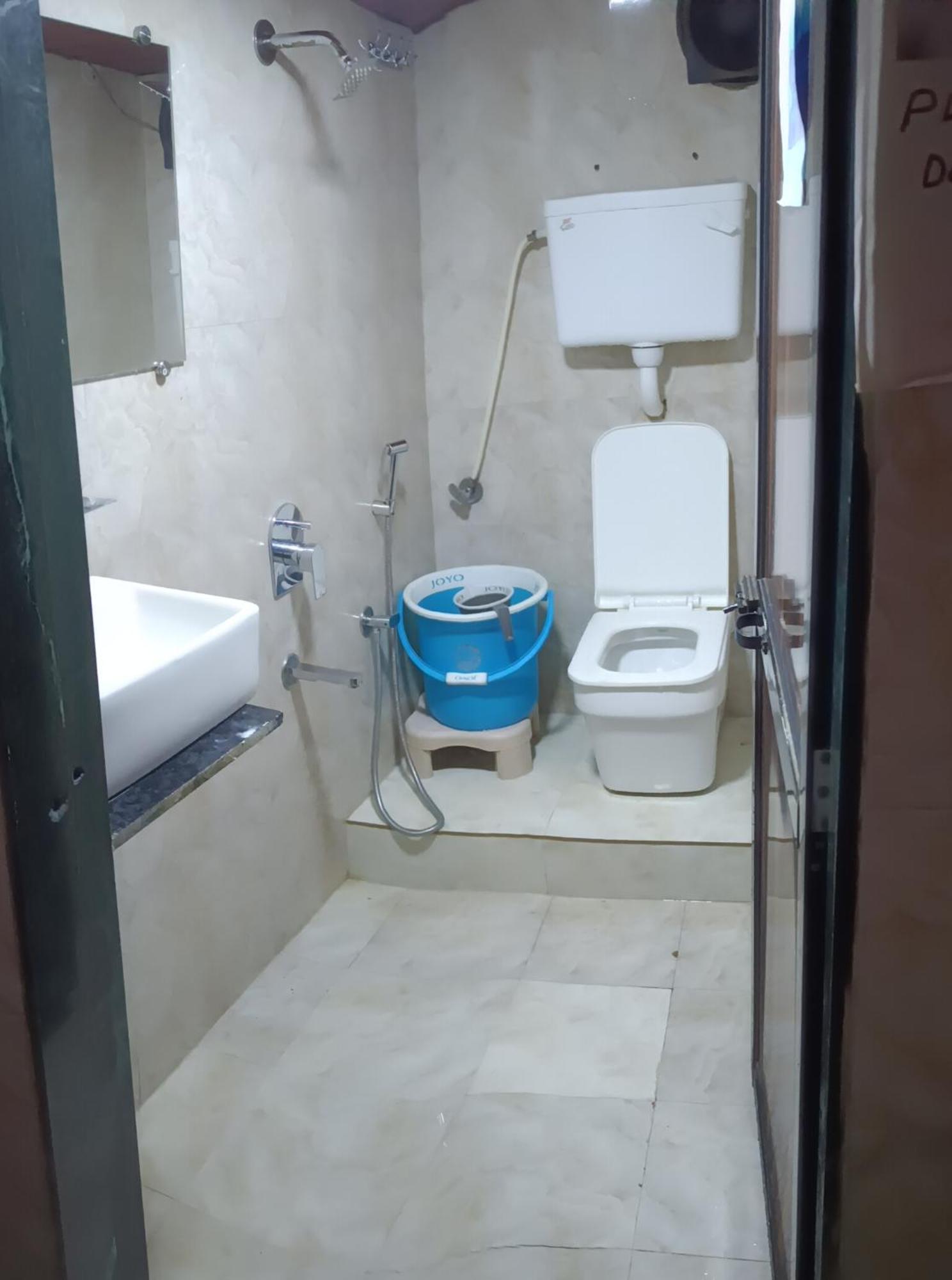 Asra Dormitory For Male And Female Bombay Extérieur photo